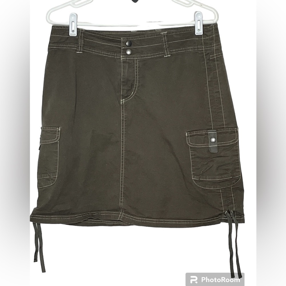 Kuhl Green Cargo Skirt Sz 8